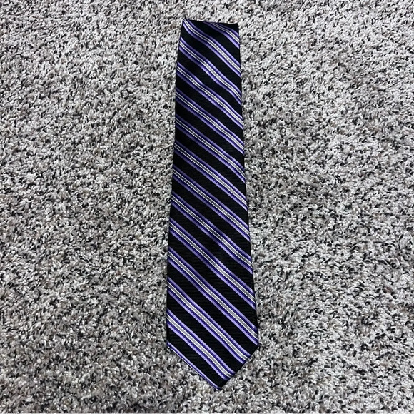 chaps‎ Tie - Picture 1 of 4